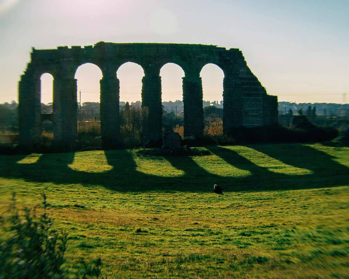 Imagine a place where you can escape the hustle and bustle of Rome and step back in time. A place where ancient ruins stand tall against a backdrop of rolling hills and lush greenery. This is Parco degli Acquedotti, a hidden gem in the heart of Rome.