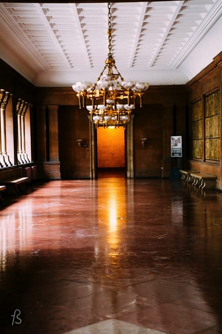Today the Imperial Castle is known as Centrum Kultury Zamek and it hosts exhibitions, meetings and even an Animation Theater. From the outside, you can never expect how different the place looks on the inside.