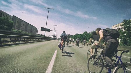 What makes the Sternfahrt Berlin truly unique is the rare opportunity to cycle on roads normally reserved exclusively for cars. For one incredible day, major arterial roads, as well as sections of the A100 city motorway and the A115, are closed to motorized traffic. This allows cyclists to experience Berlin from an entirely new perspective, gliding along wide, open asphalt that is usually humming with high-speed vehicles. The feeling is more than liberating, a glimpse into what a more cycle-friendly urban future could feel like. Something that I see happening in Paris and that still missing in the political sphere in Berlin.