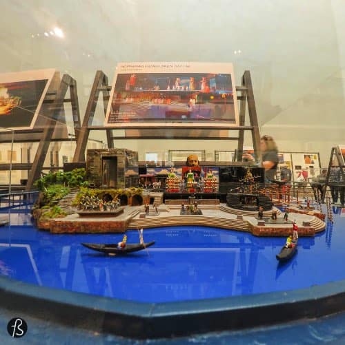 During the 1987/1988 season, the stage was built for The Tales of Hoffmann by Jacques Offenbach. We loved how it integrates the water into the opera and even includes gondolas!