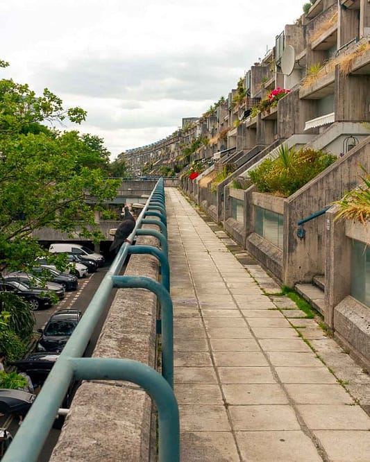 Lodged in the London Borough of Camden, the Alexandra Road Estate, also known as Rowley Way, is a remarkable example of post-war architectural ambition. This housing complex, designed by Neave Brown, offers a unique glimpse into the social and architectural landscape of 1970s London.