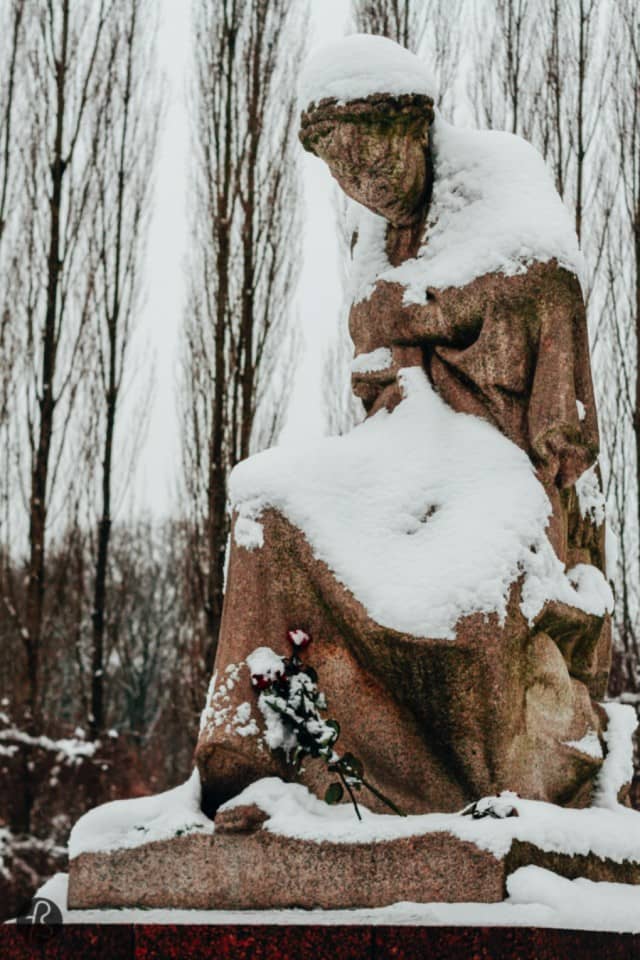 Winter at the largest Soviet Memorial in Berlin