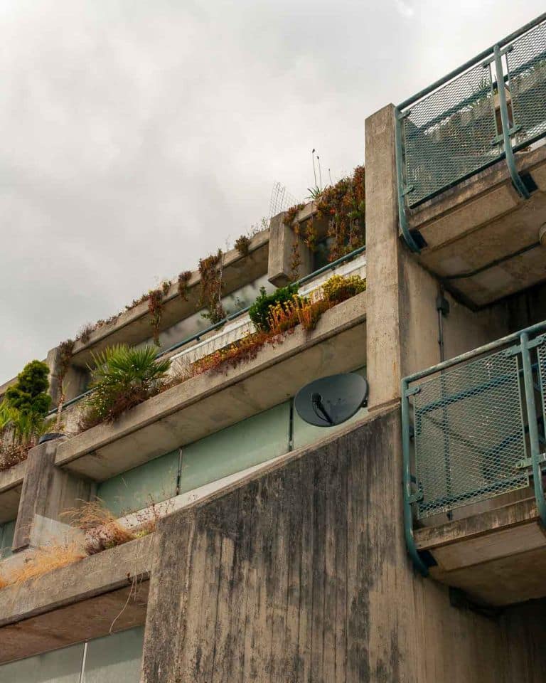 Lodged in the London Borough of Camden, the Alexandra Road Estate, also known as Rowley Way, is a remarkable example of post-war architectural ambition. This housing complex, designed by Neave Brown, offers a unique glimpse into the social and architectural landscape of 1970s London.