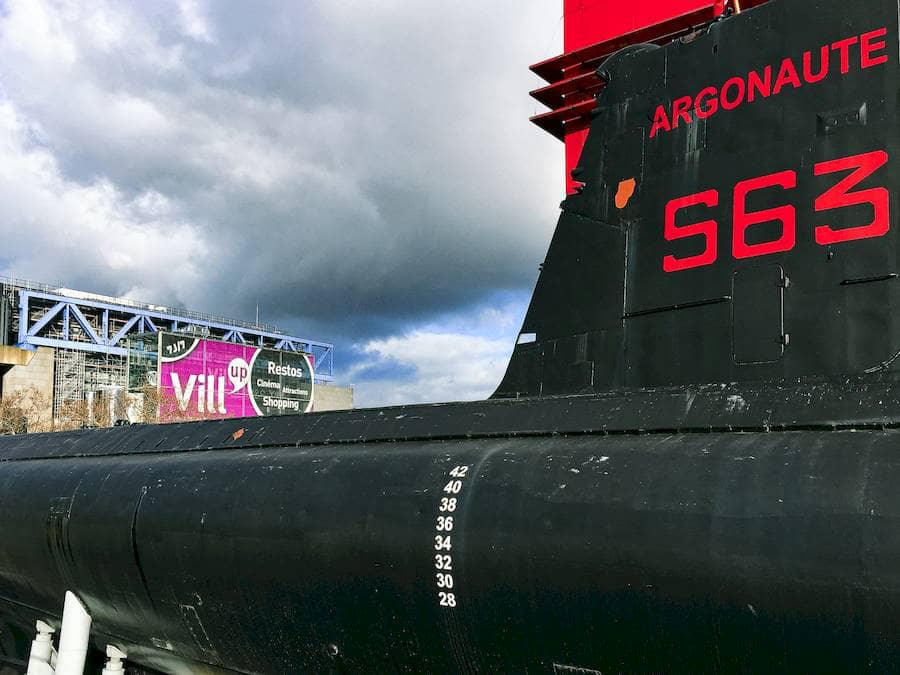 History buffs and submarine enthusiasts won't want to miss the Argonaute. Launched in 1958, this French submarine served 24 years before retiring to a dry dock in Paris. Today, you can explore its intricate passageways and compartments, getting a glimpse into the lives of submariners and the power of underwater exploration.