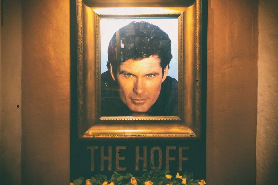 Welcome to the incredible David Hasselhoff Museum, nestled within the Circus Hostel in Berlin Mitte. This one-of-a-kind museum is a must-visit destination for all Hoff fanatics eager to pay homage to their idol. And people that like how weird Berlin can be from time to time.