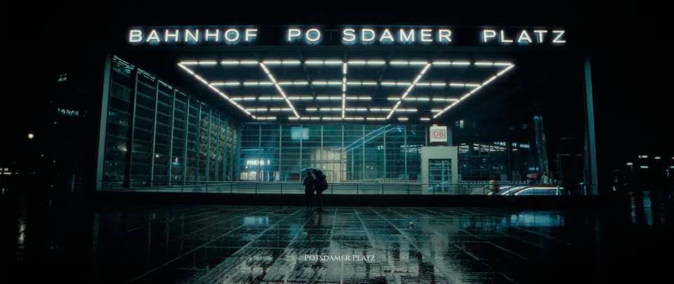  There is a gorgeous shot of a misty Tempelhofer Feld that reminds me of some of my early spring bike rides.