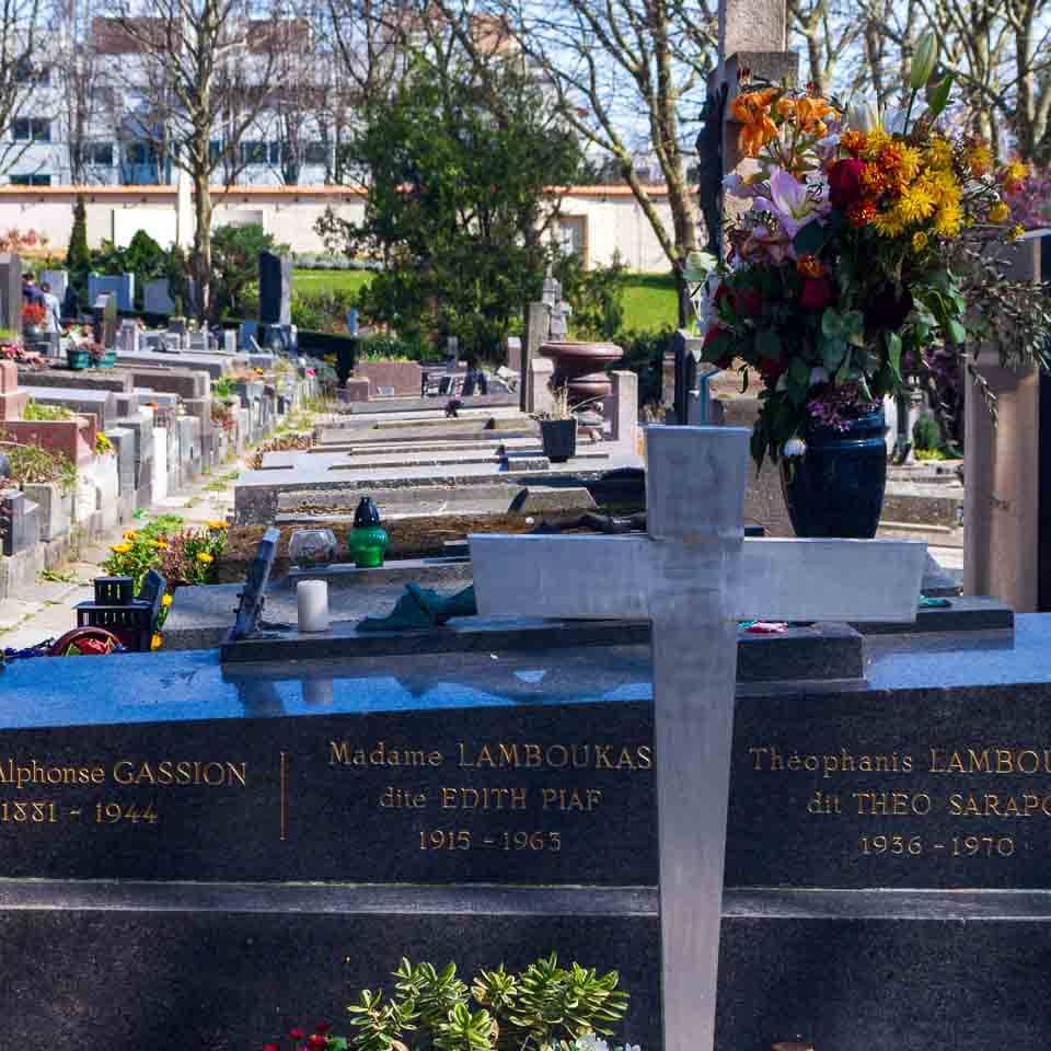 I was in Paris for a few days in March 2022 when I first decided to visit the Père Lachaise Cemetery. My goal was to complete my Chopin journey, which I had started earlier when I went to Warsaw in September 2021. When I got to Père Lachaise Cemetery, I was surprised by how big it is and how many notable figures are buried there. 