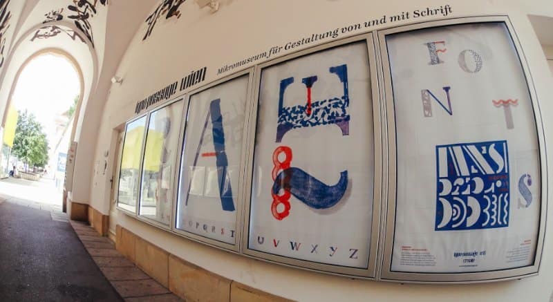 We went to the Typopassage Vienna when we visited the city back in August. The place is also called the Micro Museum for the Design of and with Typography and we can easily say it was the greatest micro museum we have ever been to.