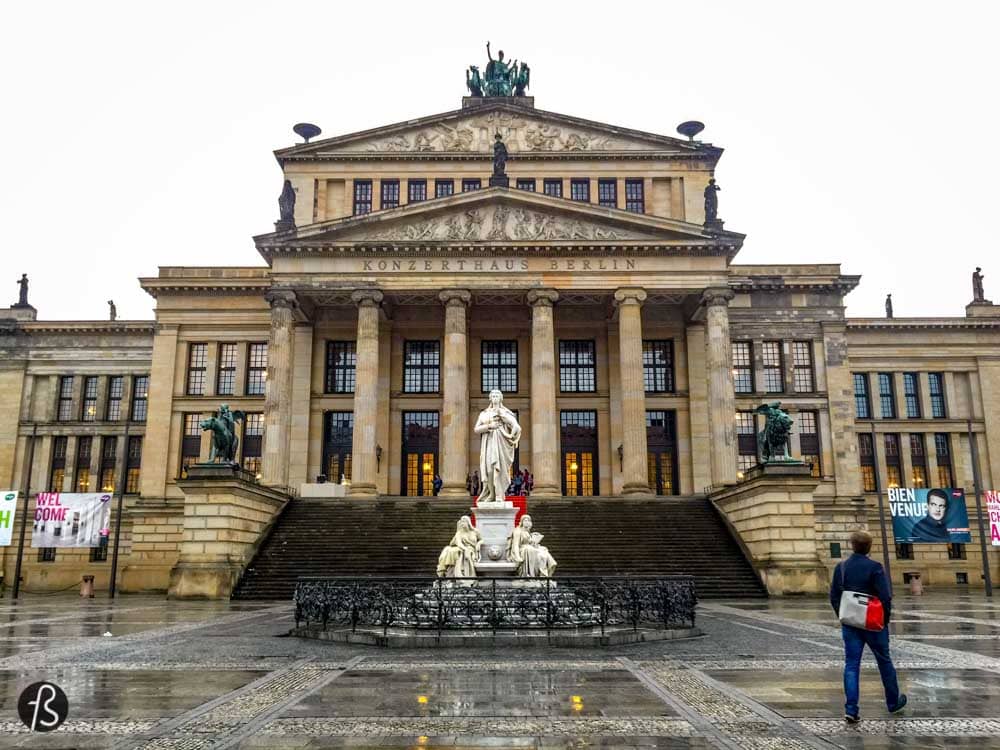 The Gendarmenmarkt is considered to be among the most beautiful plazas in all of Europe. The square was created in the end of the seventeenth century and got its name after the cuirassier regiment Gens d’Armes, that had stables at the square until 1773