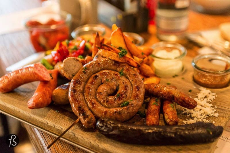Hanswurst Aachen: The First German Restaurant focused on Sausages - Hanswurst opened in 2011 as the first sausage restaurant in Germany. There you are going to be able to find sausages from every region of Germany. From traditional roasted sausages to curry and blood sausages. From sausage burgers to salads and vegetarian sausages for those who don’t like meat that much.