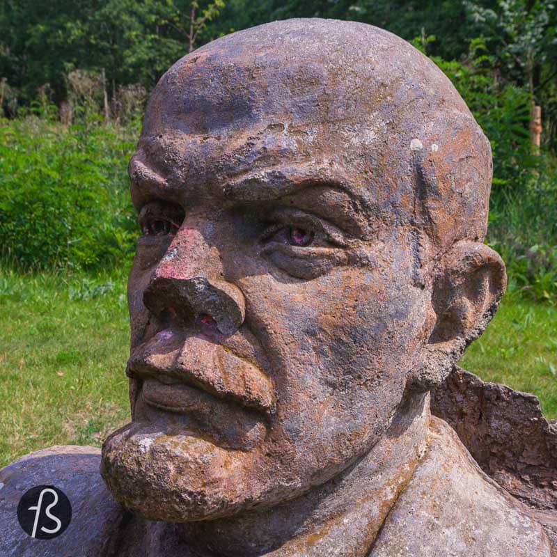 It seems like the Lenin statue in the Potsdam Volkspark came secretly to its location. Nobody knows what happened here, but we know that there is a massive Lenin bust sitting peacefully in one of the largest parks in Potsdam. Nobody voted for it to be there, the people that take care of parks didn't do it, but it is there now.