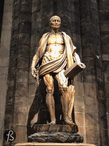 There is one particular sculpture that caught my attention when I visited the Duomo di Milano for the first time. The piece is called St Bartholomew Flayed, and it was created by Marco d'Agrate back in 1562. And that skinless statue is so unusual that I had to research it and write this article with everything I know now about it.
